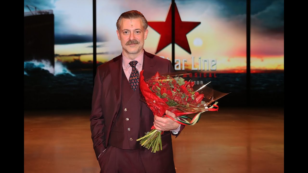 PREMIERE: Geert Van Rampelberg I Red Star Line I Studio 100