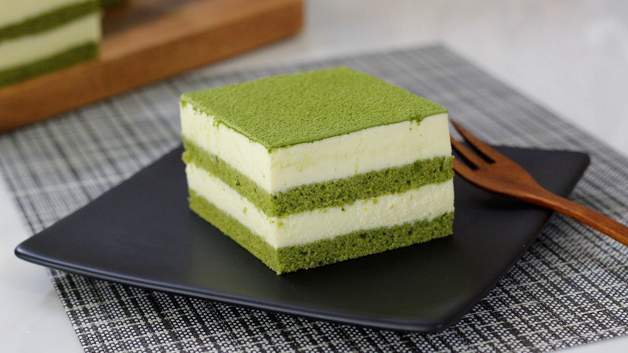 말차 티라미수 케이크. 녹차 티라미수. Green tea tiramisu cake. Matcha tiramisu