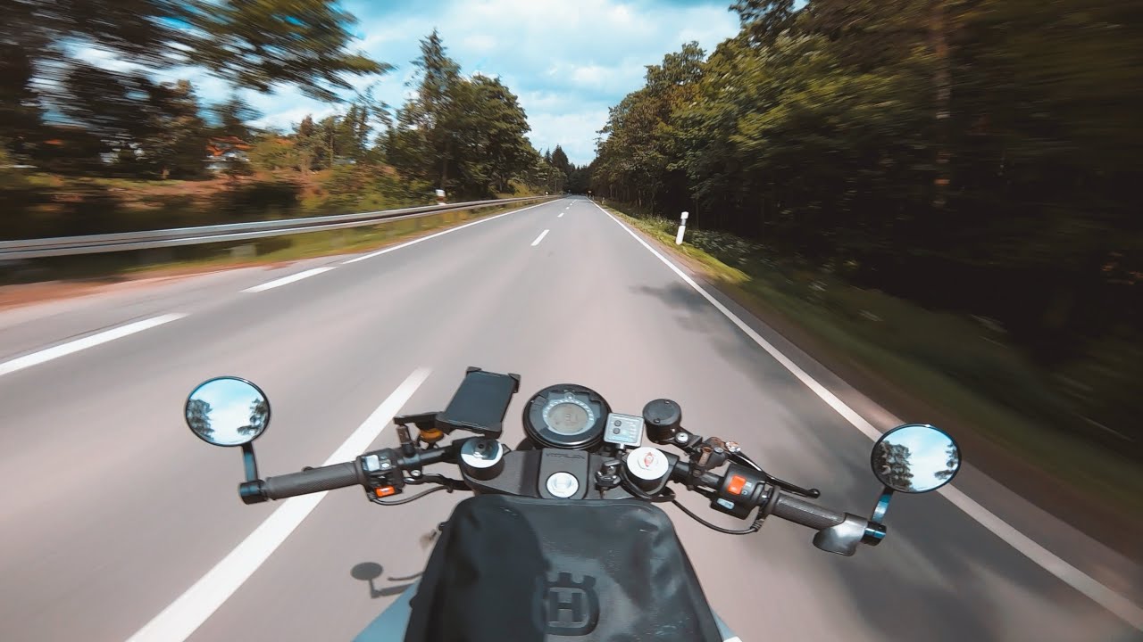 Quick Ride. | HUSQVARNA VITPILEN 701 ARROW