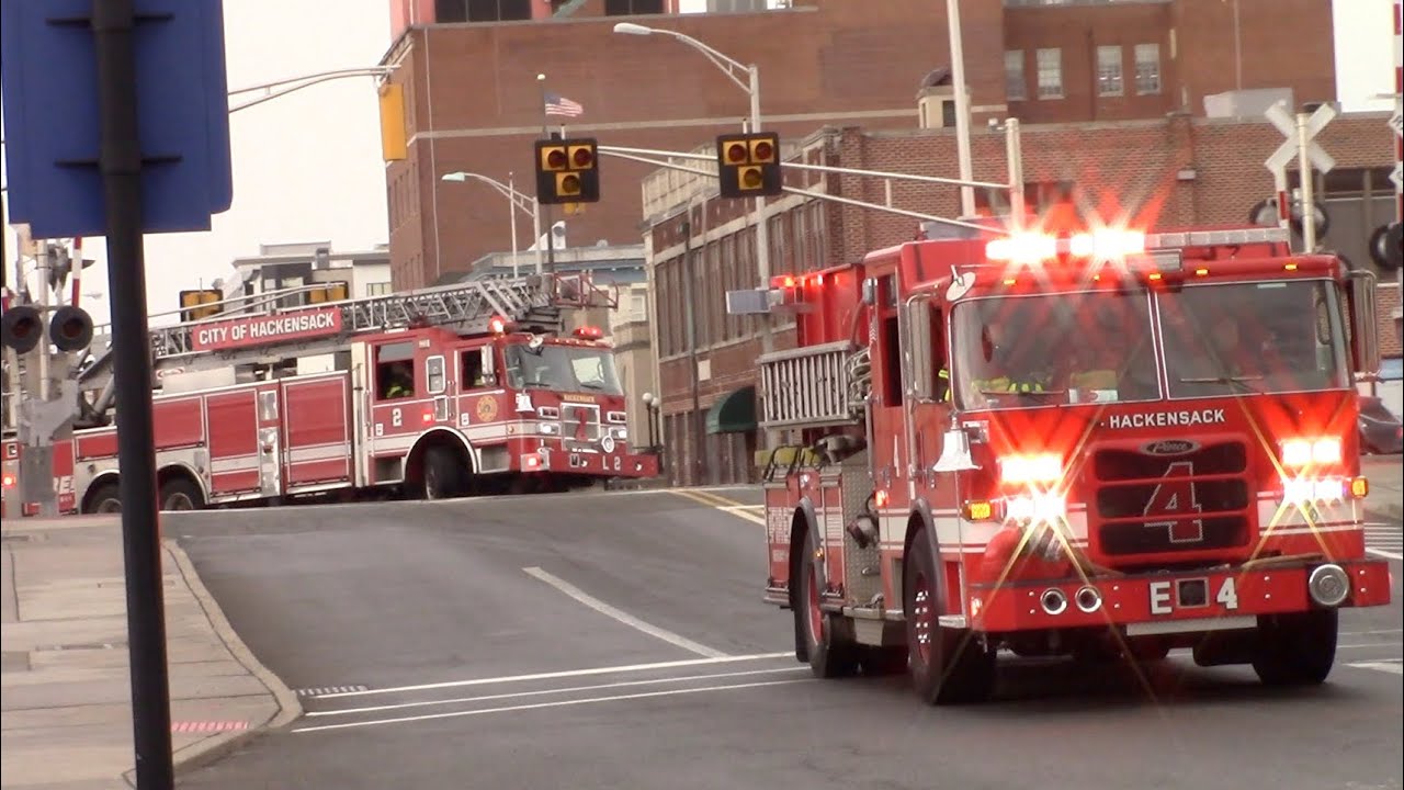 Fire Trucks Responding Compilation Part 82 - Pierce Fire Apparatus