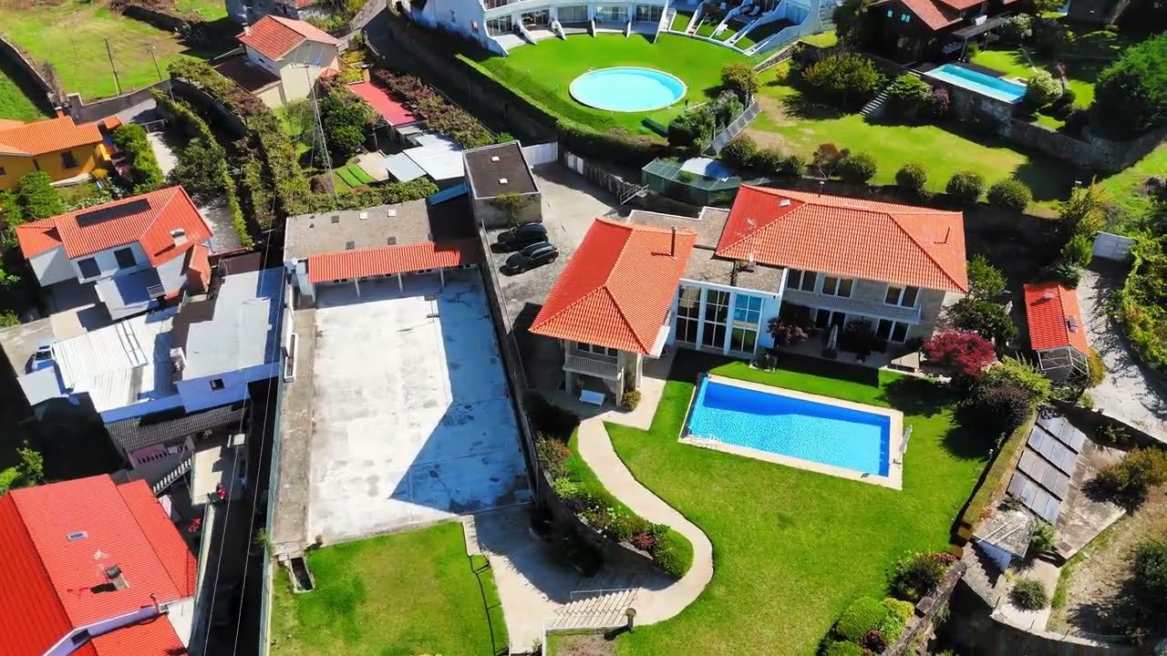 Moradia T7 com Piscina e Vista Panorâmica para o Rio Minho - Vila Nova de Cerveira