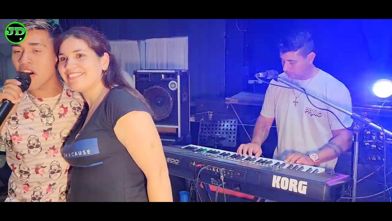 SHOW EN VIVO DE EZEQUIEL Y SU GRUPO EN IDEAS DULCE PARTE (1) 3/12/2023