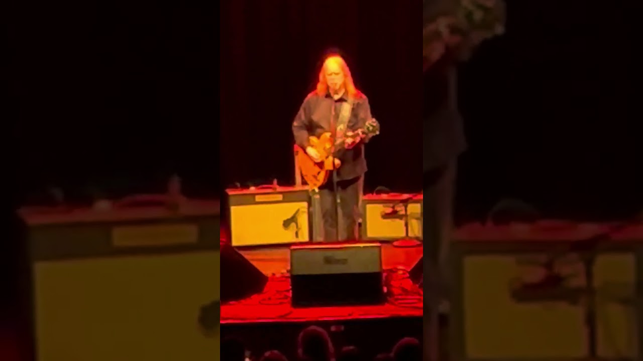Warren Haynes solo 2/14/26 Napa, CA.