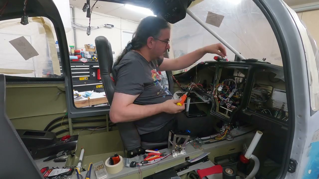 RV10: Avionics 35