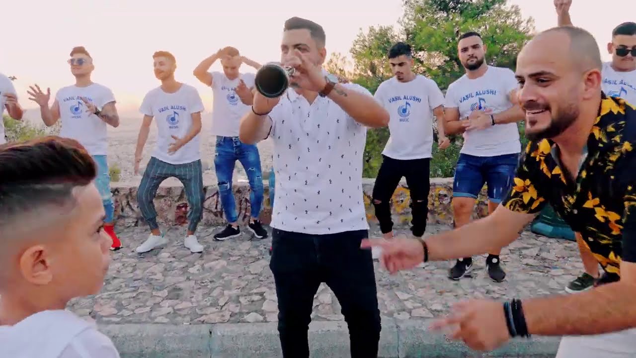 Vasil Alushi ft. Luciano Alushi & Renato - Athina City (Official Video 4K)