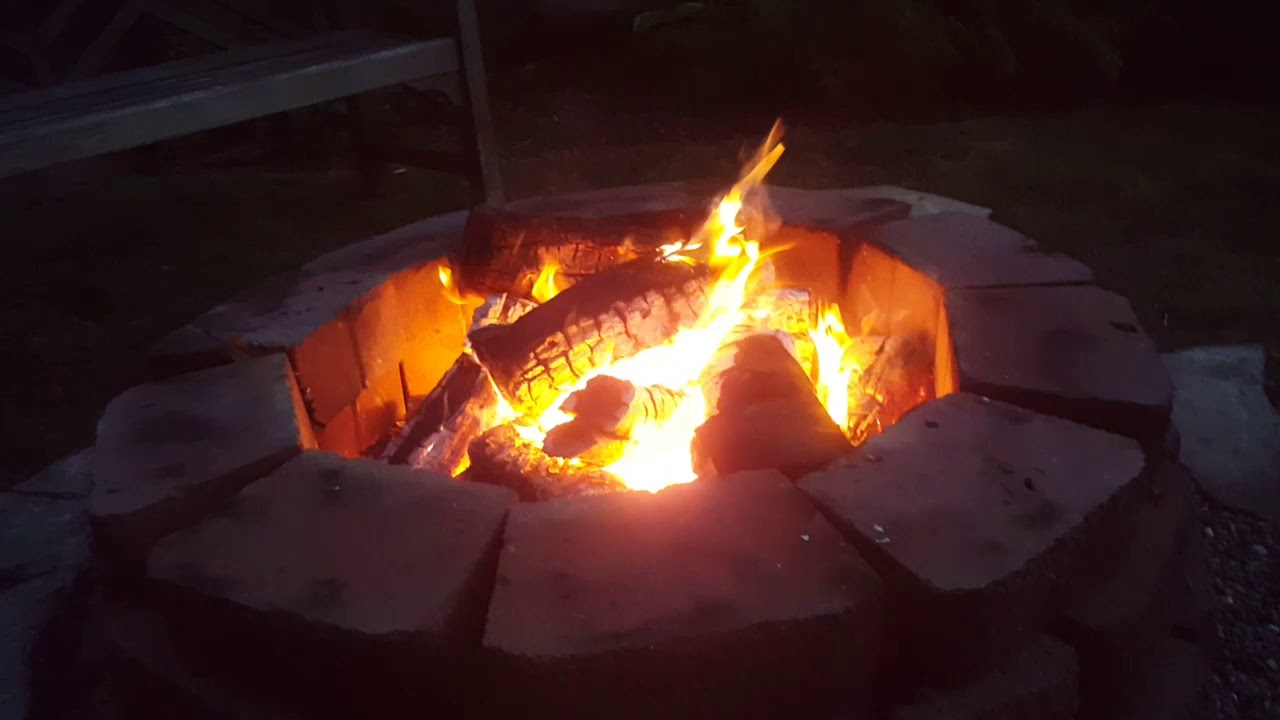 FIRE PIT VLOG!!