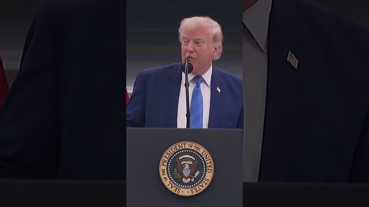 Trump shows off the new Air Force One &mdash; his gift from Qatar