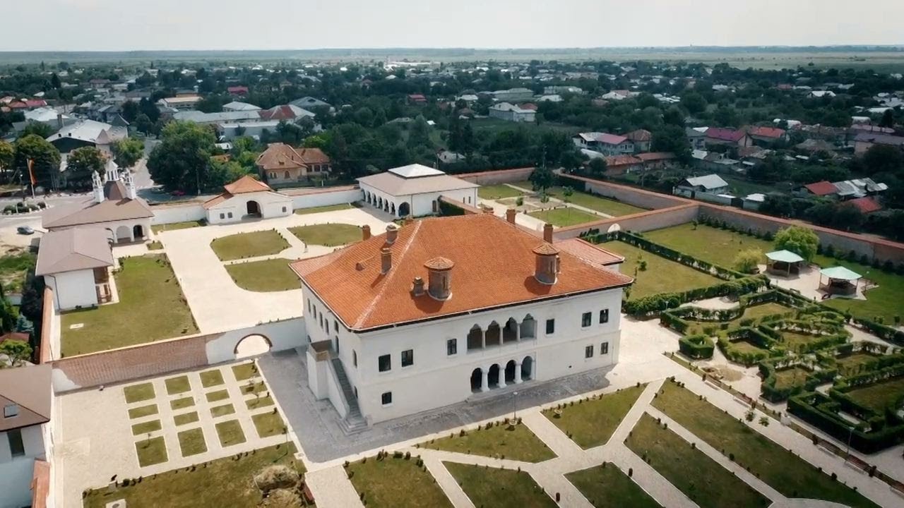 Exclusiv în România: Prinţul, aurul, cartea şi zimbrii (@TVR1)