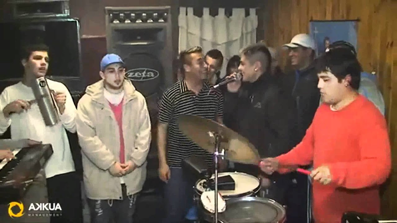 carita negra ft mc caco yo soy tu negro cumbiero (ensayando en vivo).mp4