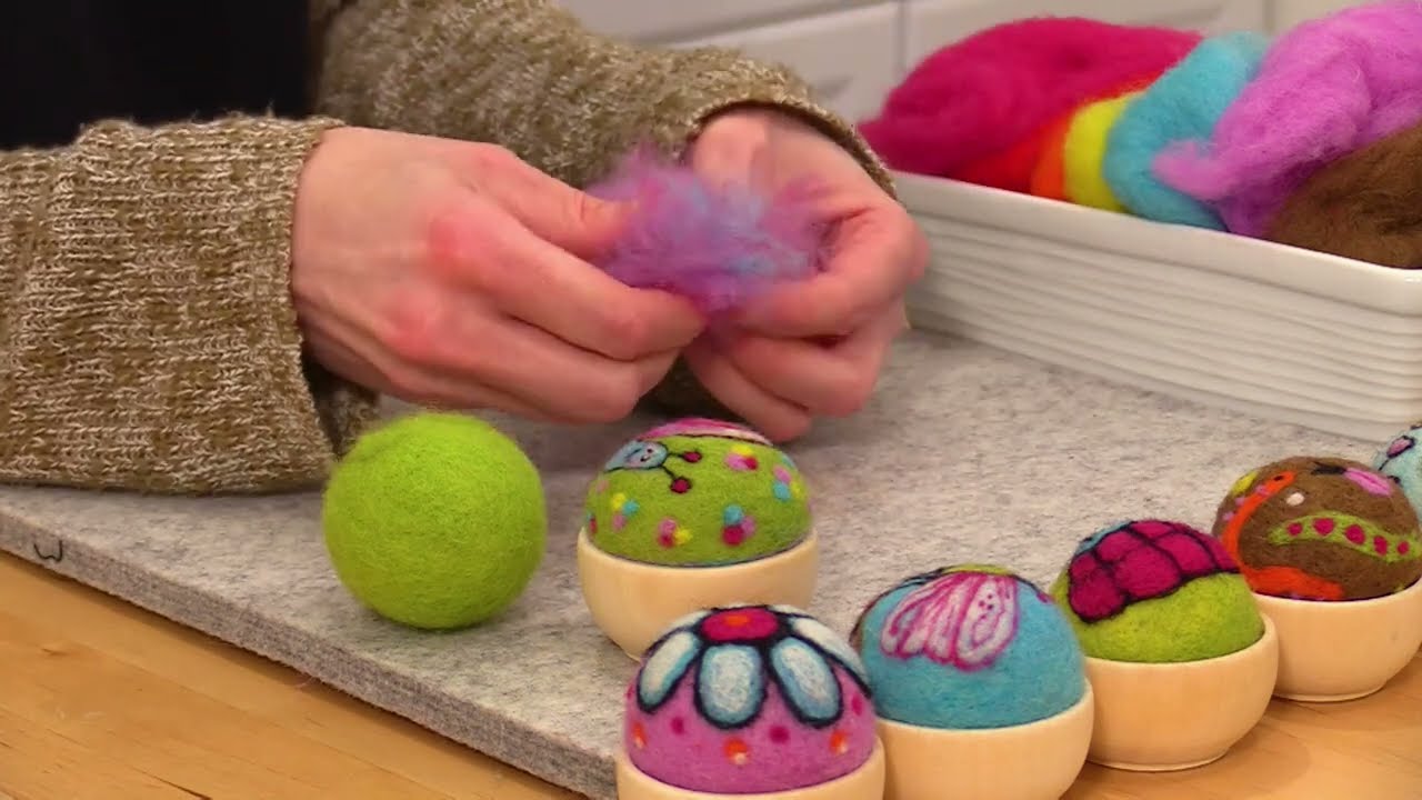 NEEDLE FELTING PIN CUSHIONS TUTORIAL BEGINNER PROJECT
