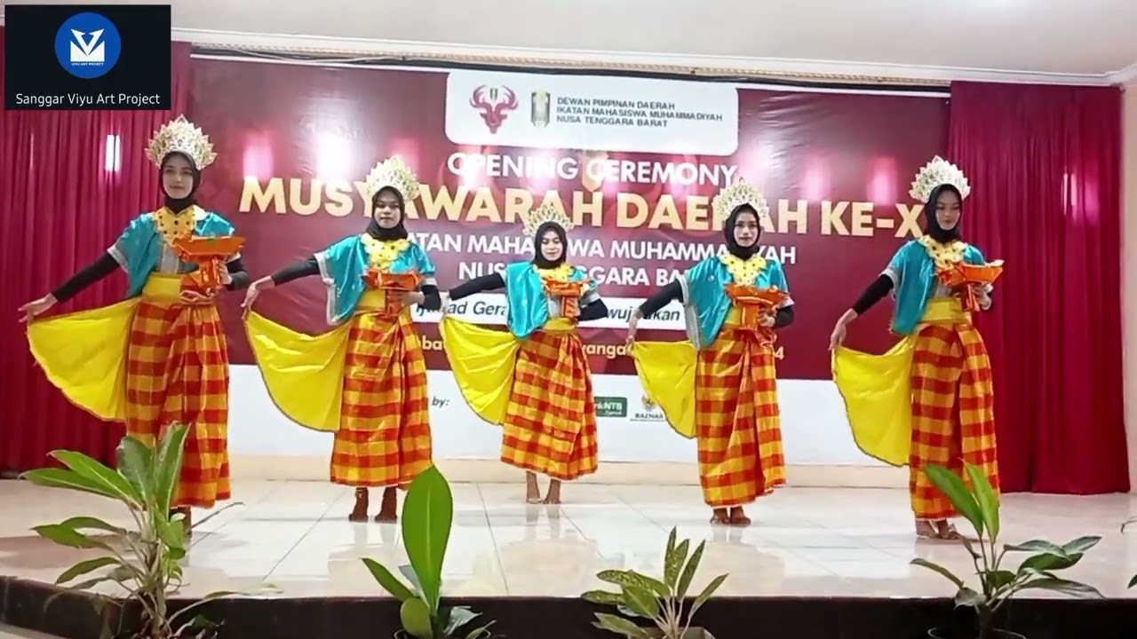 TARIAN TRADISIONAL SUMBAWA 