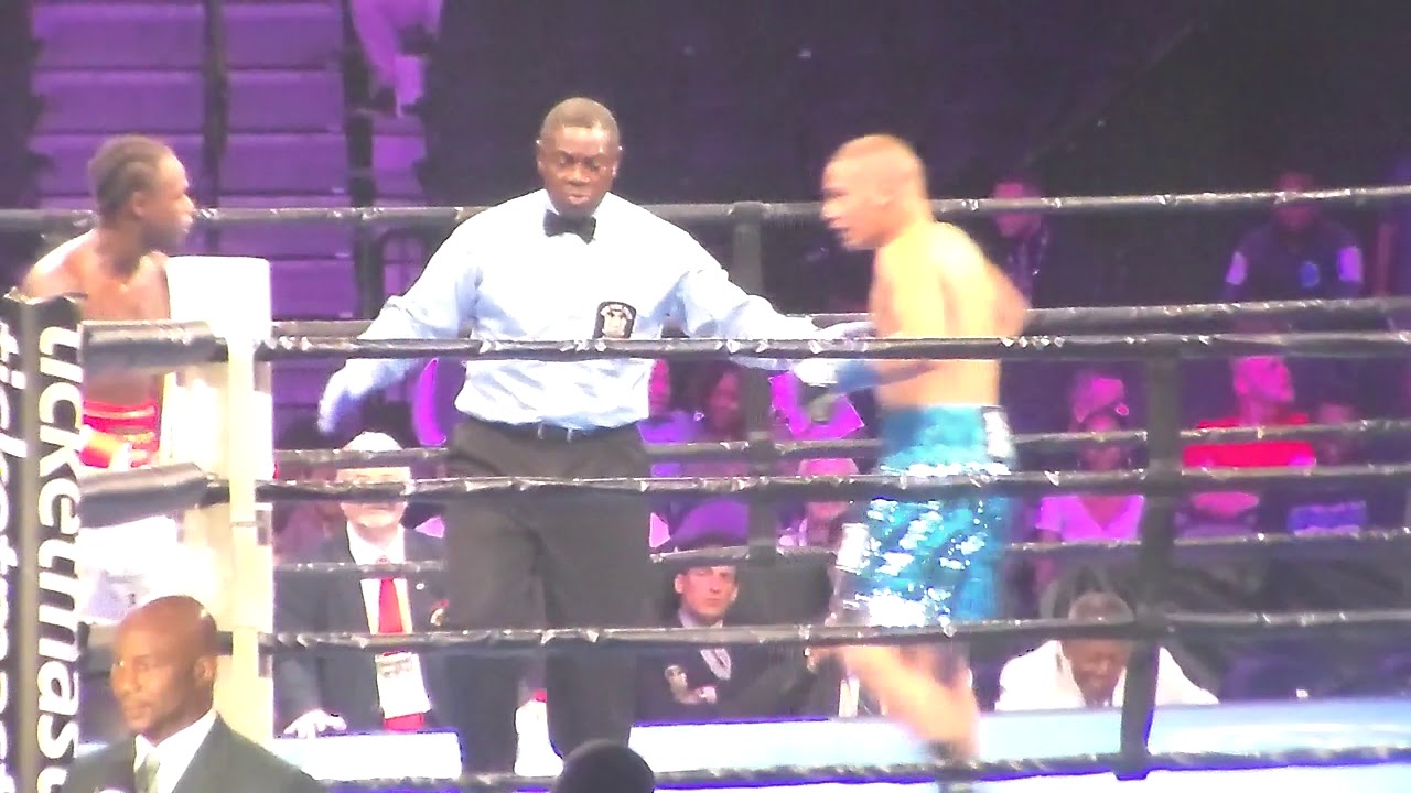 Brian Jones vs Julian Sosa