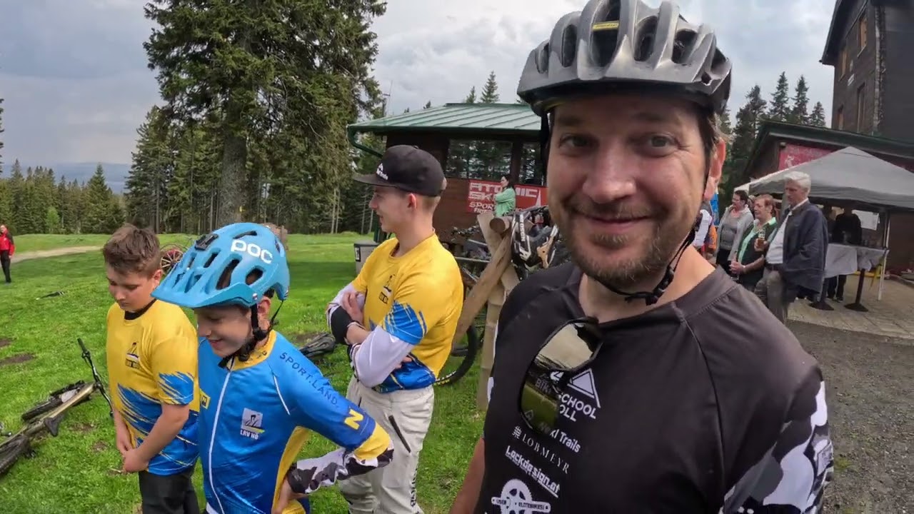 Haller Trail Eröffnung in Mönichkirchen bei den @wexltrails7804  mit Fernsehen, Presse  und Politik