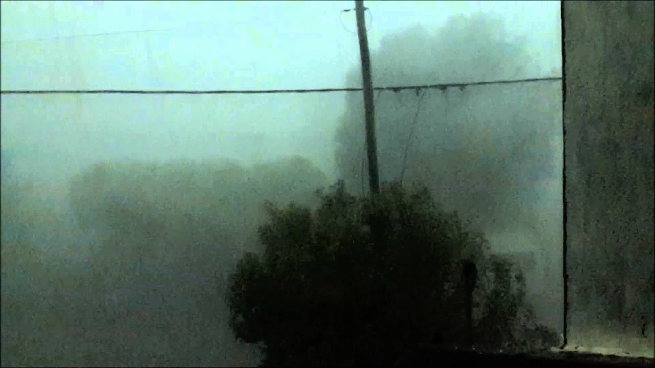 Tornado en Río Primero, Córdoba, Argentina 28/12/2013