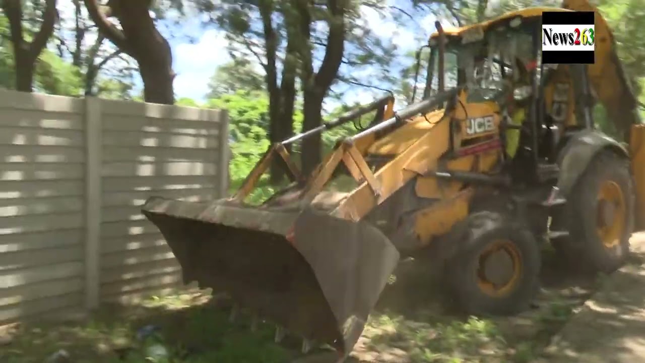 City Council demolishes properties  in Mabelreign