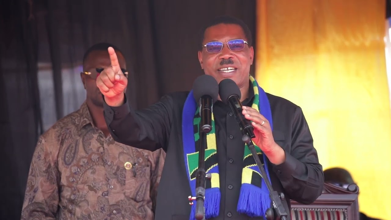 WAZIRI MKUU DKT. NCHEMBA AWEKA JIWE LA MSINGI SHULE YA UFUNDI ROMBO – KILIMANJARO