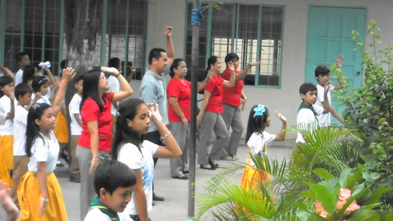 dancing cutud e/s teaching force...wweeh!