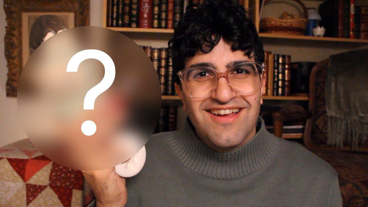 [ASMR] Rating Your Holiday Gifts (You're A Crow)