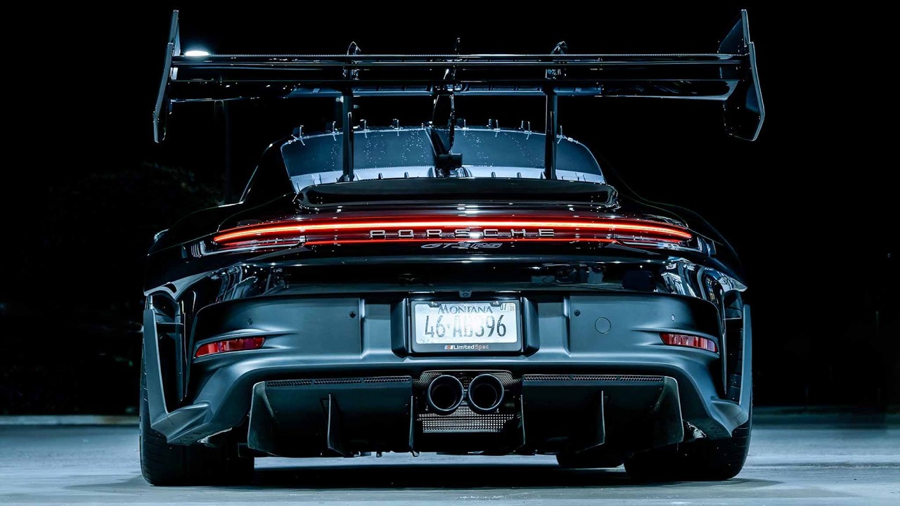 POV | Manthey Racing Porsche 992 GT3RS Exhaust ASMR, Walk Around, Pulls | 4K