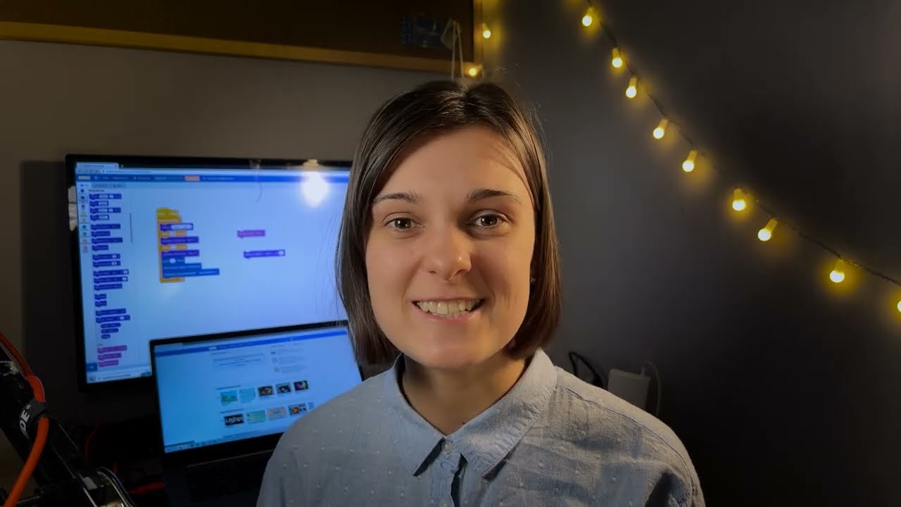 Видеоразбор Scratch. Создаем анимацию с преподавателем программирования школы IT Teen