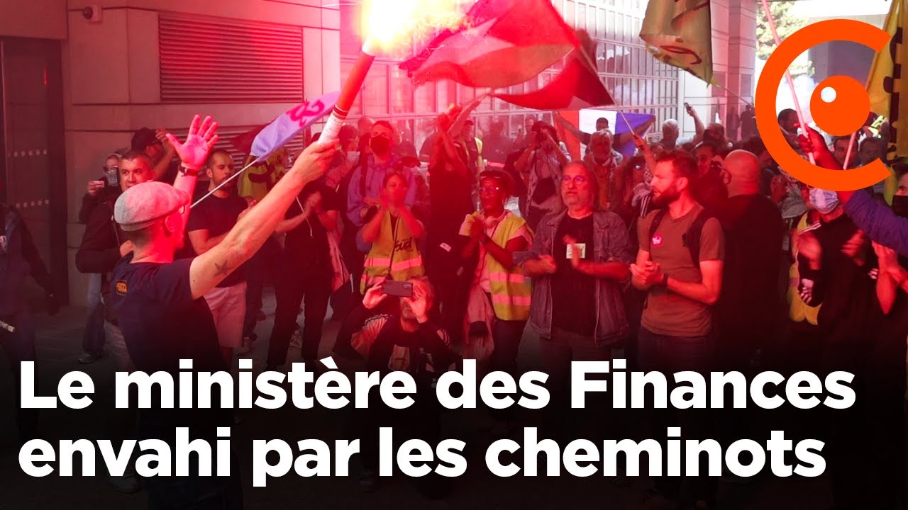 Envahissement à Bercy et manifestation Gare de Lyon - Grève générale 18 Septembre