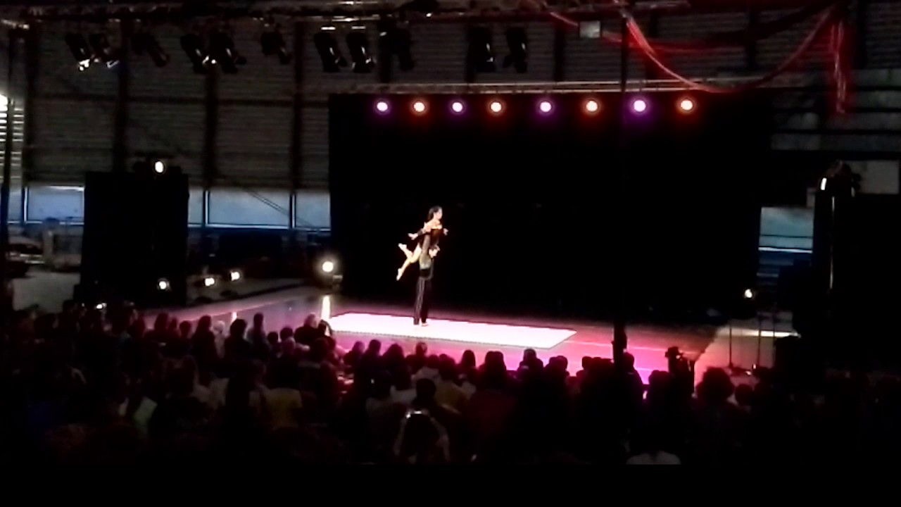 Booty Swing
