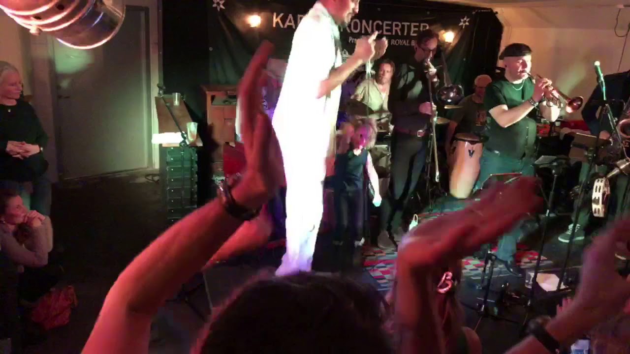 Wafande og Wonderbrazz feat Elias - Kan du høre mig nu