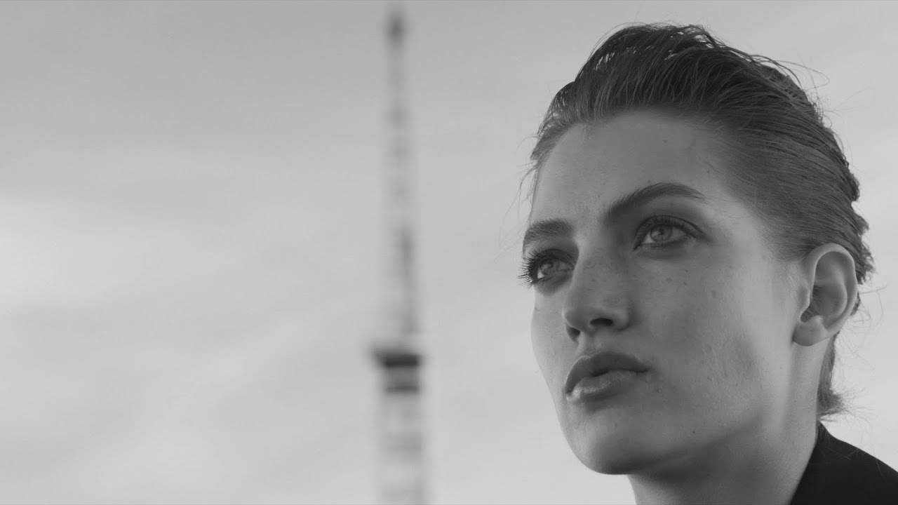 Official Trailer The Naked Truth exhibition of Tess Feuilhade