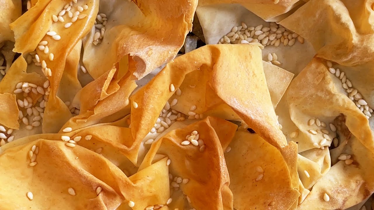 Пирог с грибами и луком-пореем на одной сковороде #шорты | ТАКОЙ ВЕГАНСКИЙ