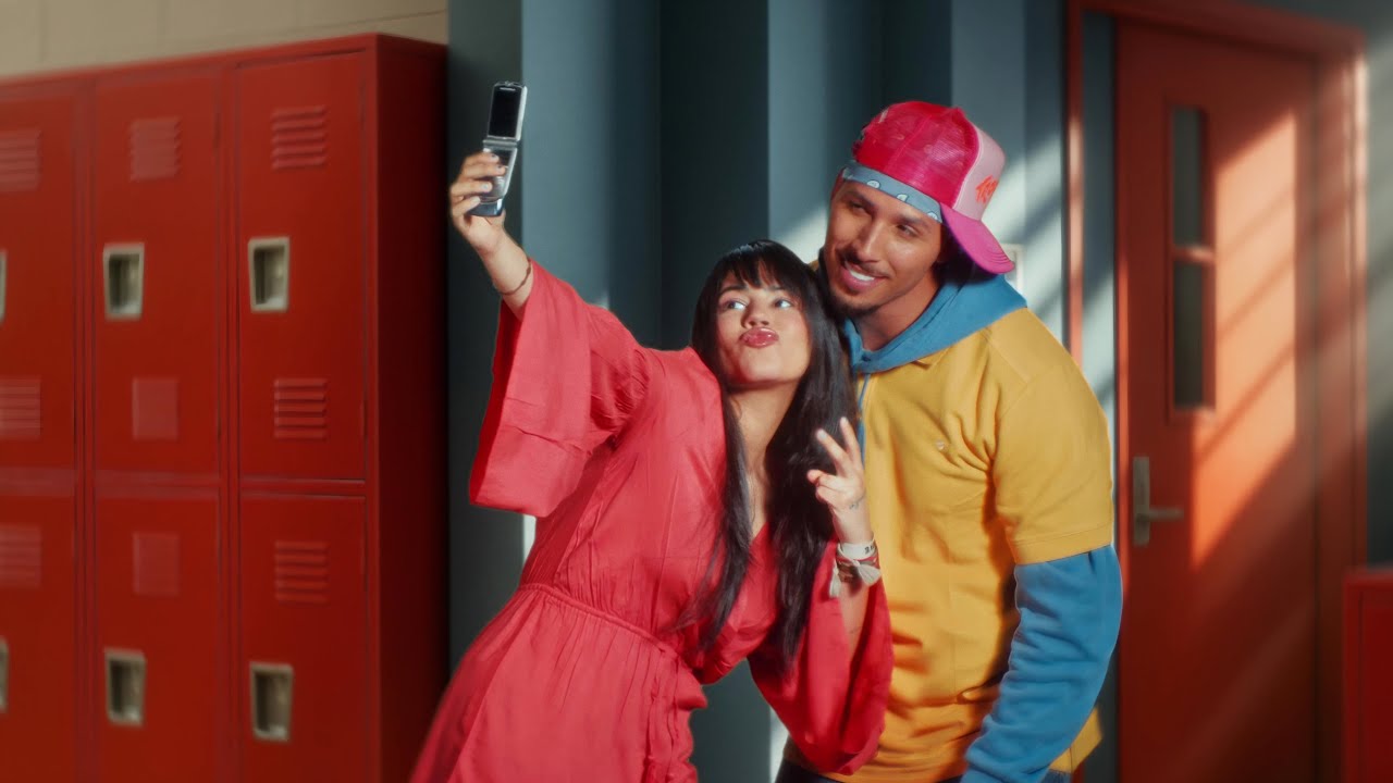 MARI - enamoraíta (official video)