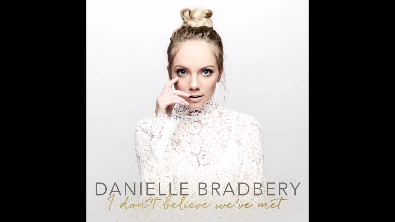 Danielle Bradbery: Sway (Audio)