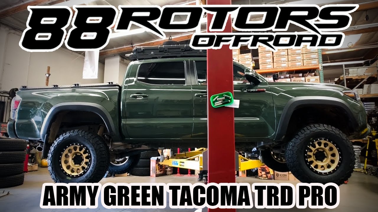 Новый Toyota Tacoma TRD PRO 2020 года выпуска, цвет армейский зеленый, на дисках Gold Method MR31...