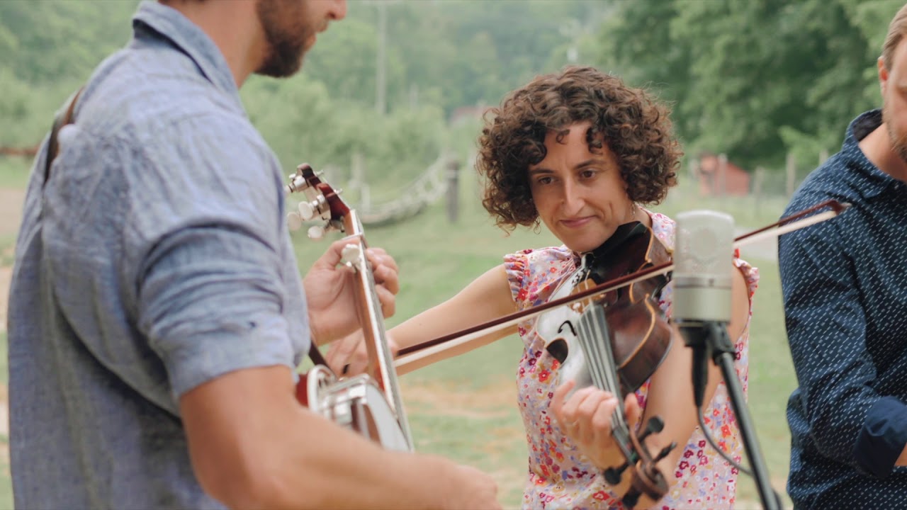 Berditchever Sher - Zoe & Cloyd