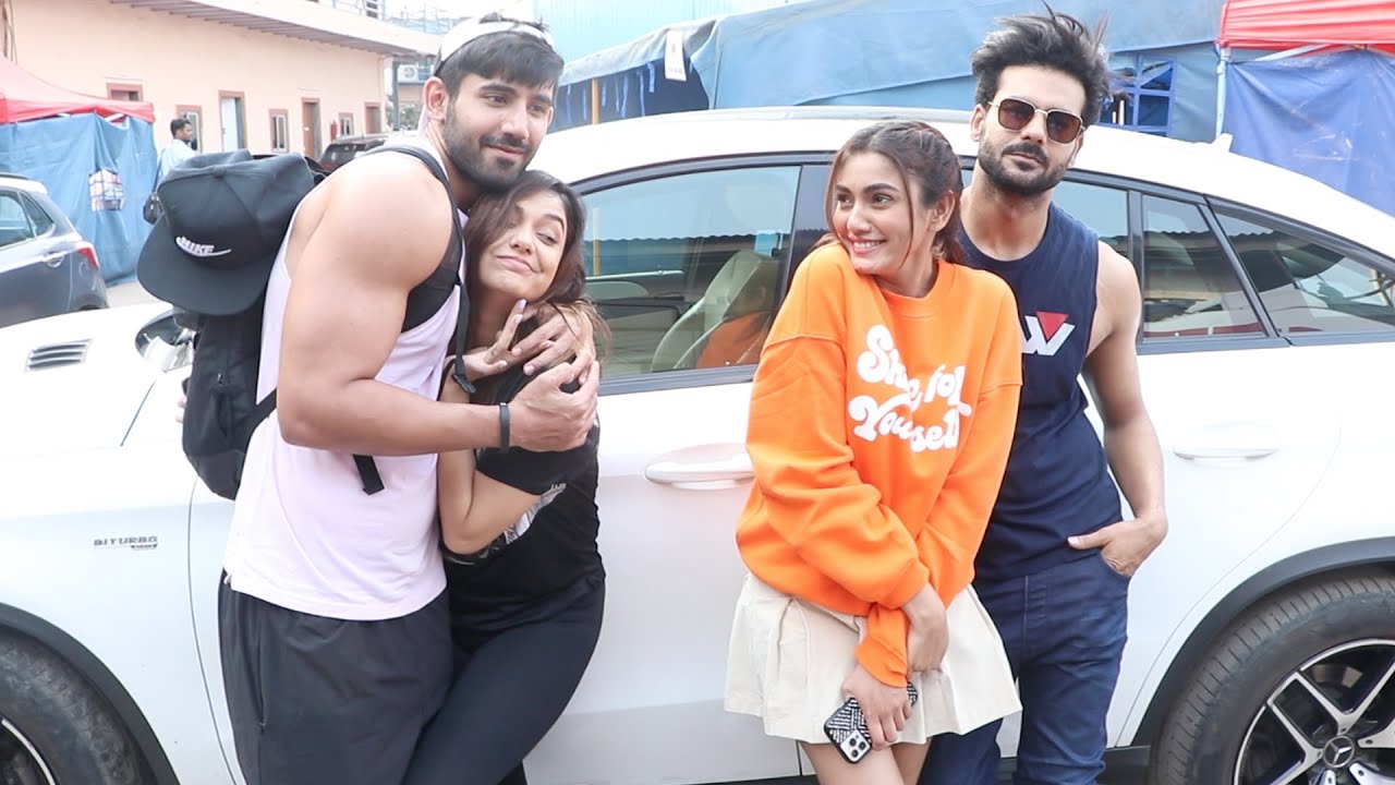 Divya Agarwal, Varun Sood, Vishal Aditya Singh & Sana Makbul Cute Masti