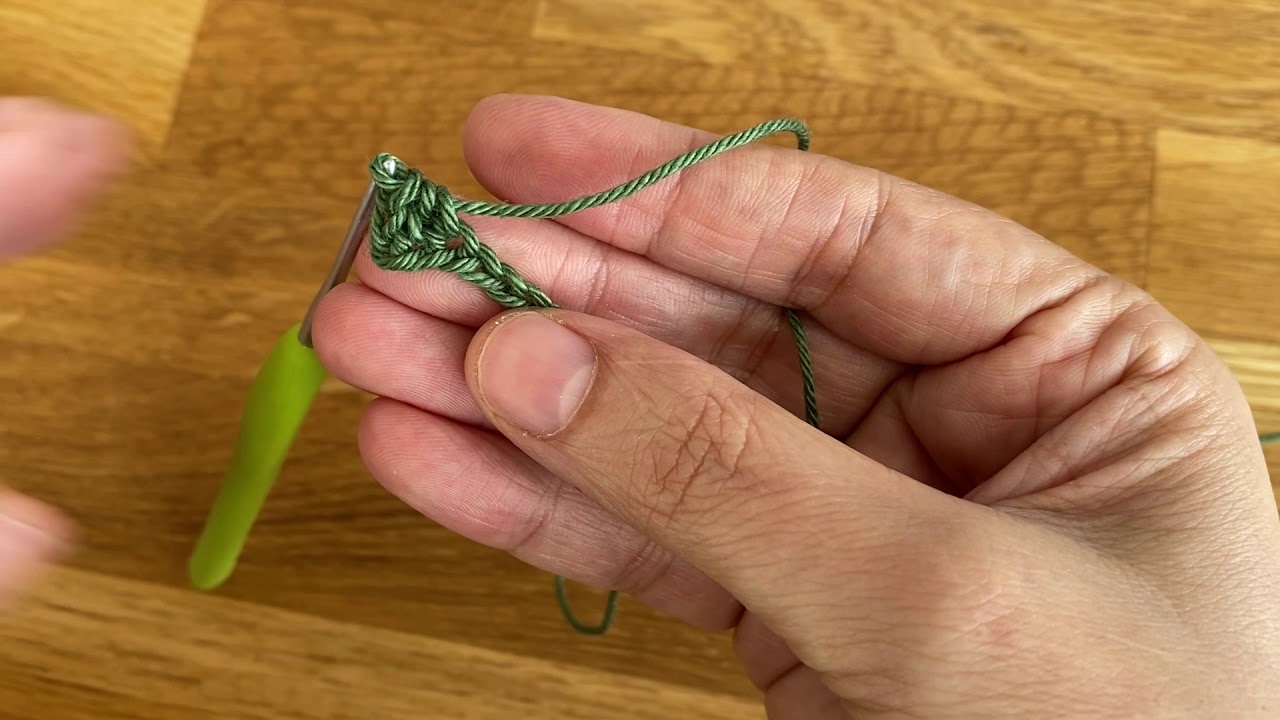 Как связать крючком лист папоротника