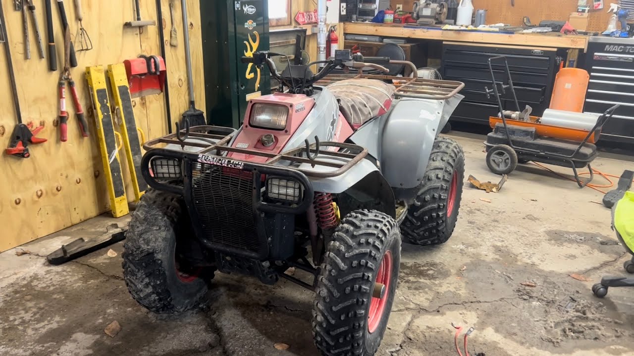 Wrenching On My 1992 Polaris Trail Boss 350L Part 1