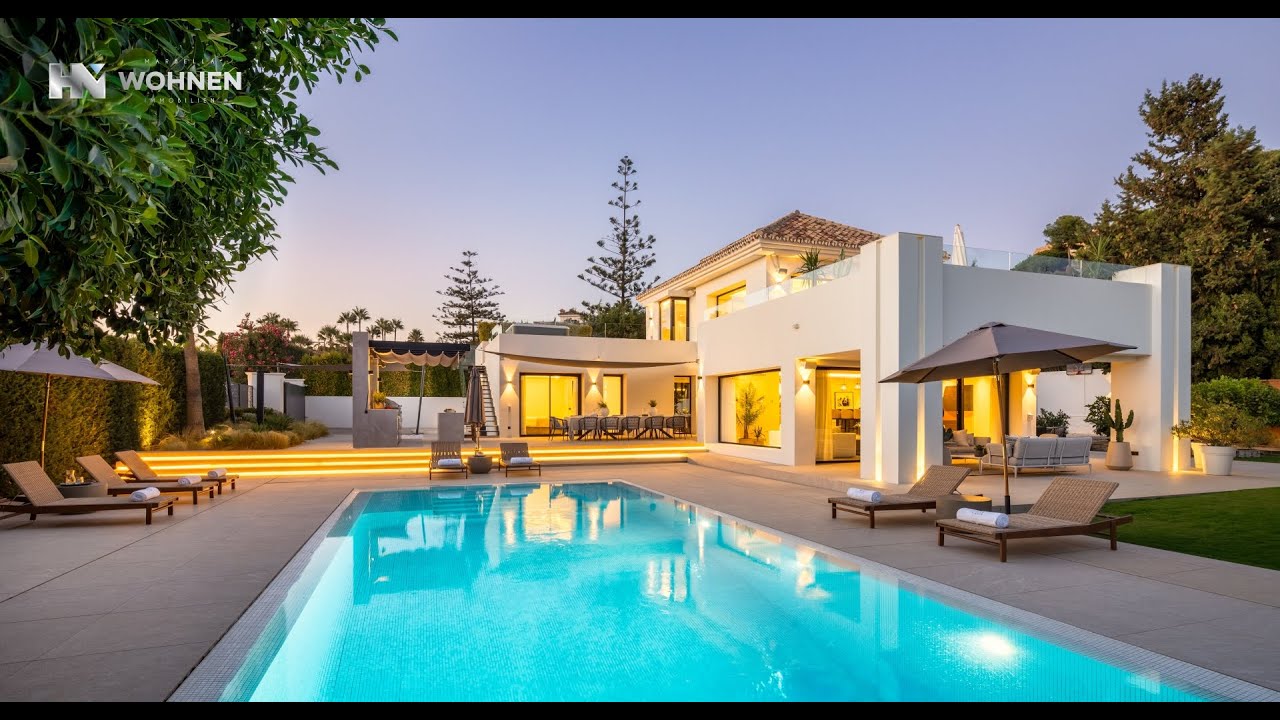 Luxury frontline golf villa in Los Naranjos Nueva Andalucia Marbella Puerto Banus Costa del Sol