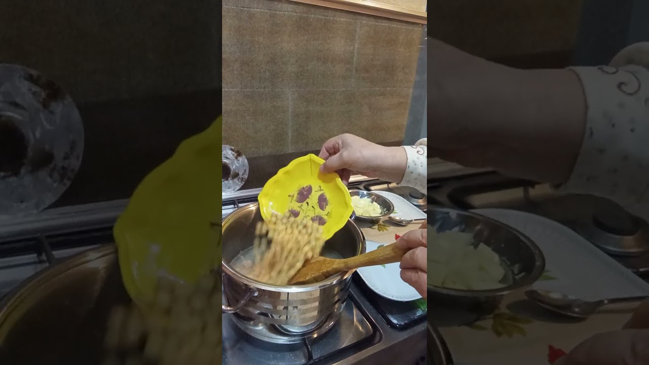 طريقة عمل. اشربه  الحريرة المغربي  بدون لحوم♥️🌹