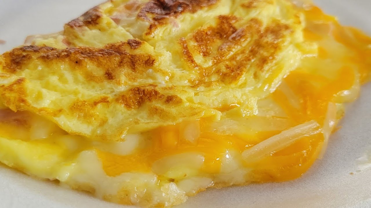 How to make a quick and easy Ham & Cheese omelet