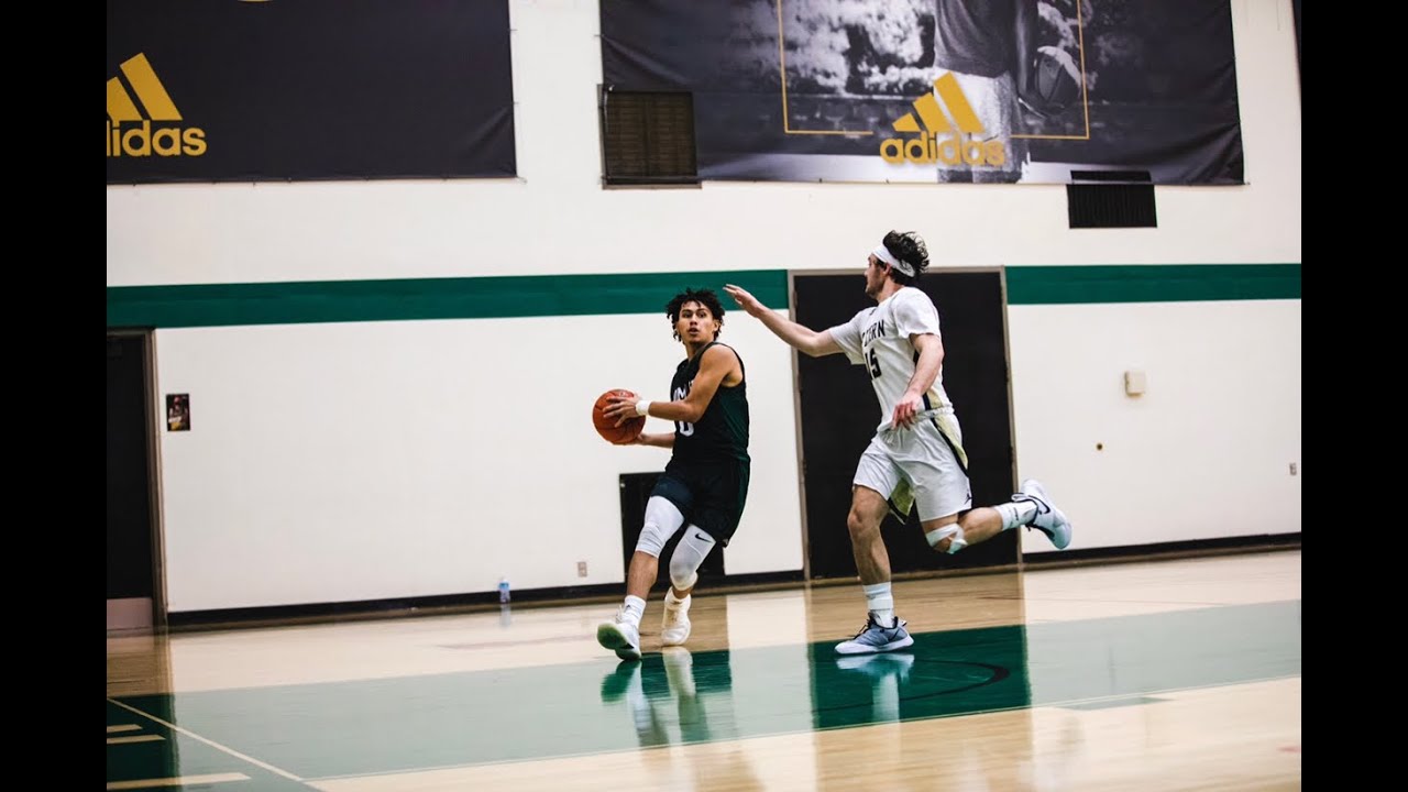 Leonel Gallegos 6&rsquo;2 guard Multnomah University