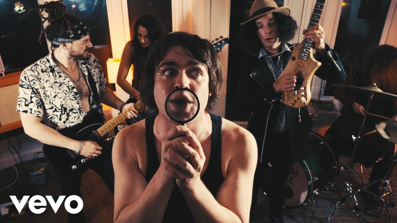 Harm & Ease - Thinkin' Bout Love (Official Music Video)