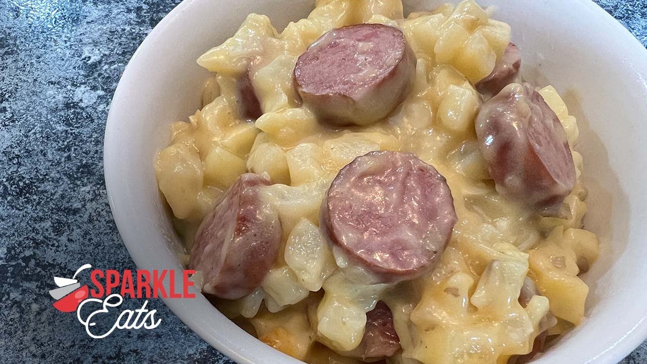 Сырная колбаса с картофелем, приготовленная в мультиварке