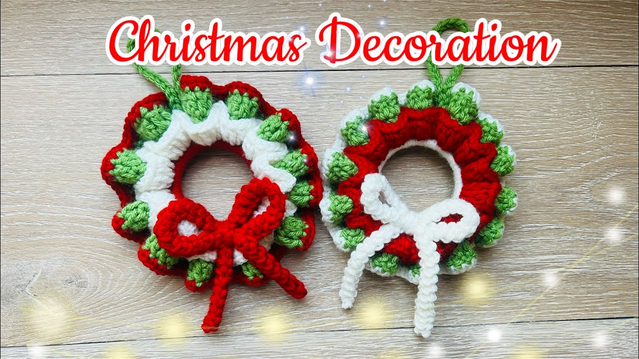Christmas in August wreath decorations #crochet #crochettutorial #diy #diycraft #veryeasyandsimple