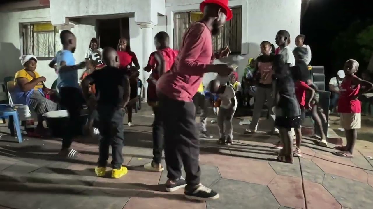 Xigaza xibelani  dance  7669