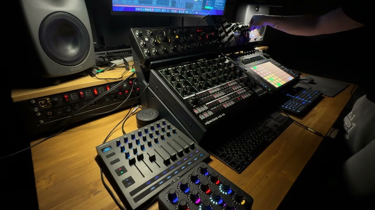 A little dirty Dub Techno won't do any harm! with a new setup on 