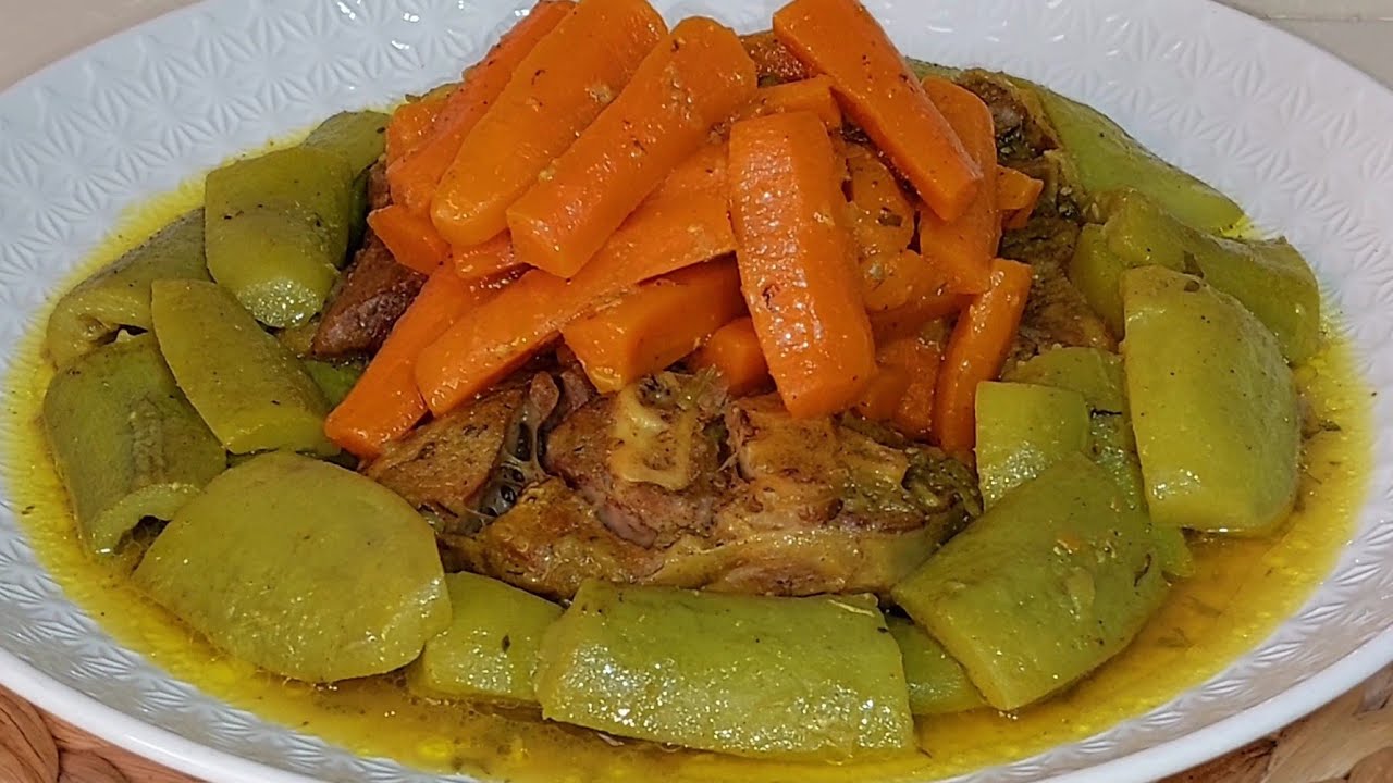 مريقة في الكوكوط بالسلاوي و الجزر خاترة و عاقدة!! لذيذة بزاف ما تشبعوش منها👍ناجحة بأبسط طريقة💯