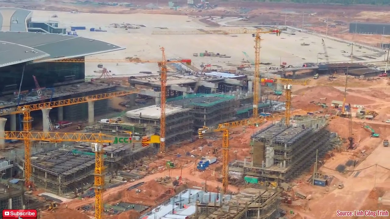 NHÀ ĐỂ XE TĂNG TỐC THI CÔNG PHẦN KẾT CẤU PHẦN THÔ KỊP TRƯỚC MUA MƯA SẮP TỚI TẠI SÂN BAY LONG THÀNH