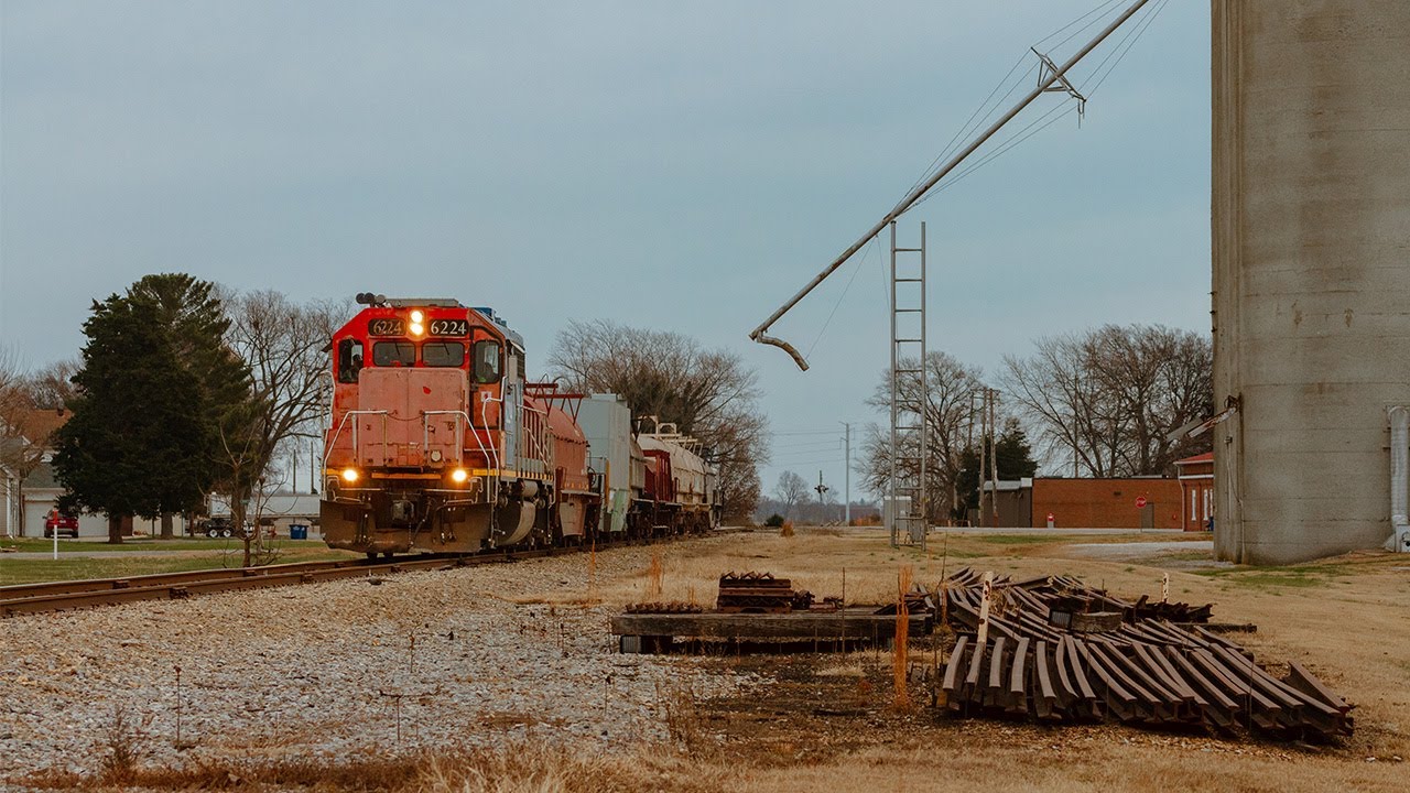 Southern Illinois Trains: L588 on the Sparta Subdivision