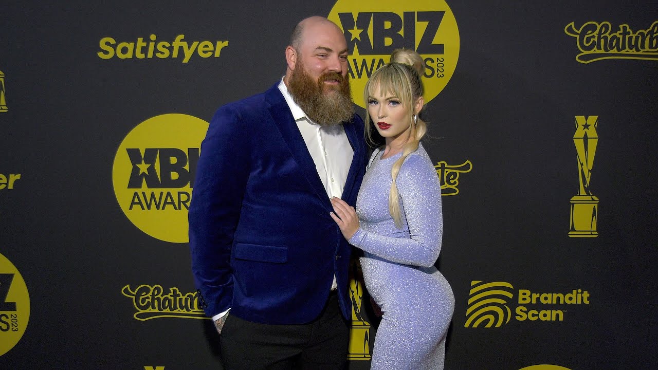 Lilly Bell 2023 XBIZ Awards Red Carpet Fashion