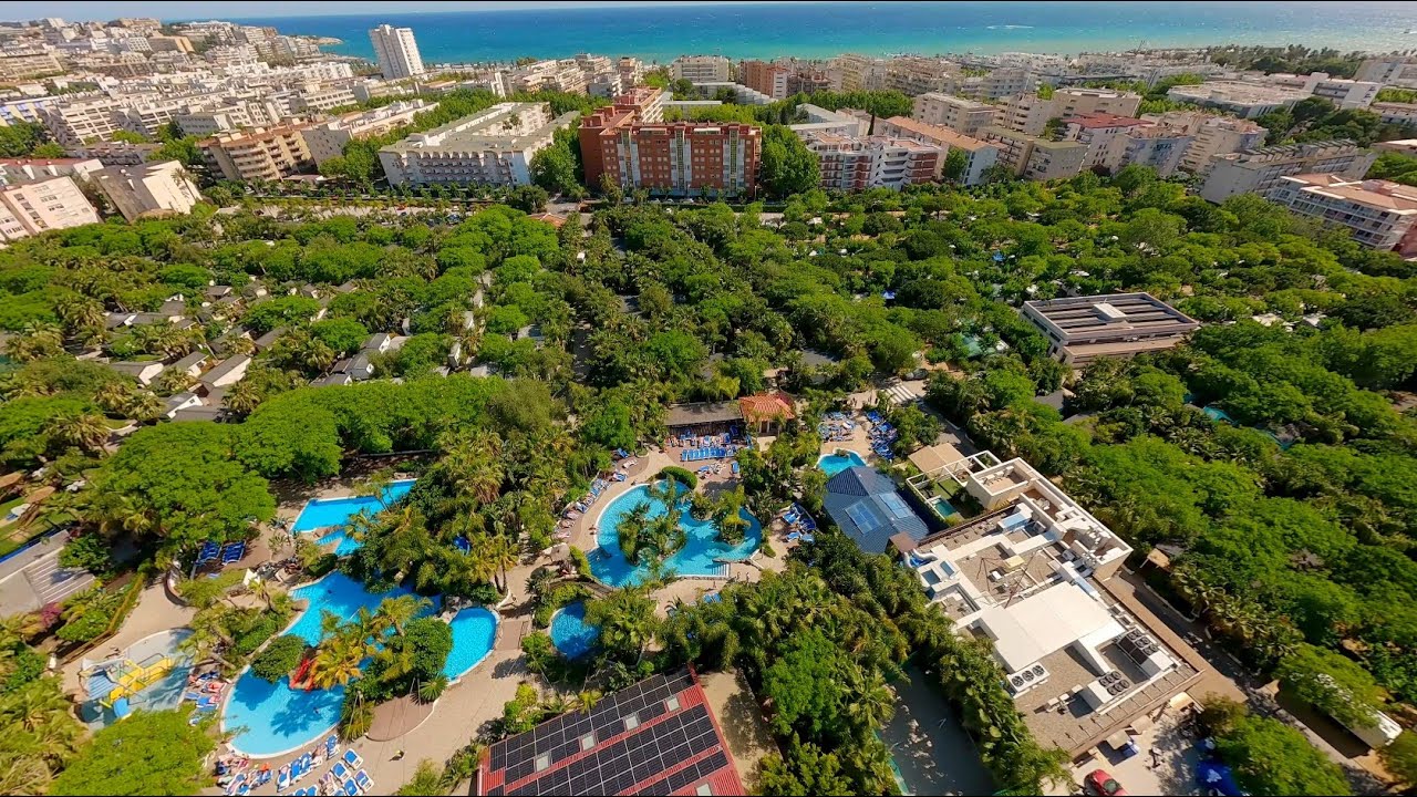 La Siesta Salou Resort & Camping a vista de p&aacute;jaro🌴